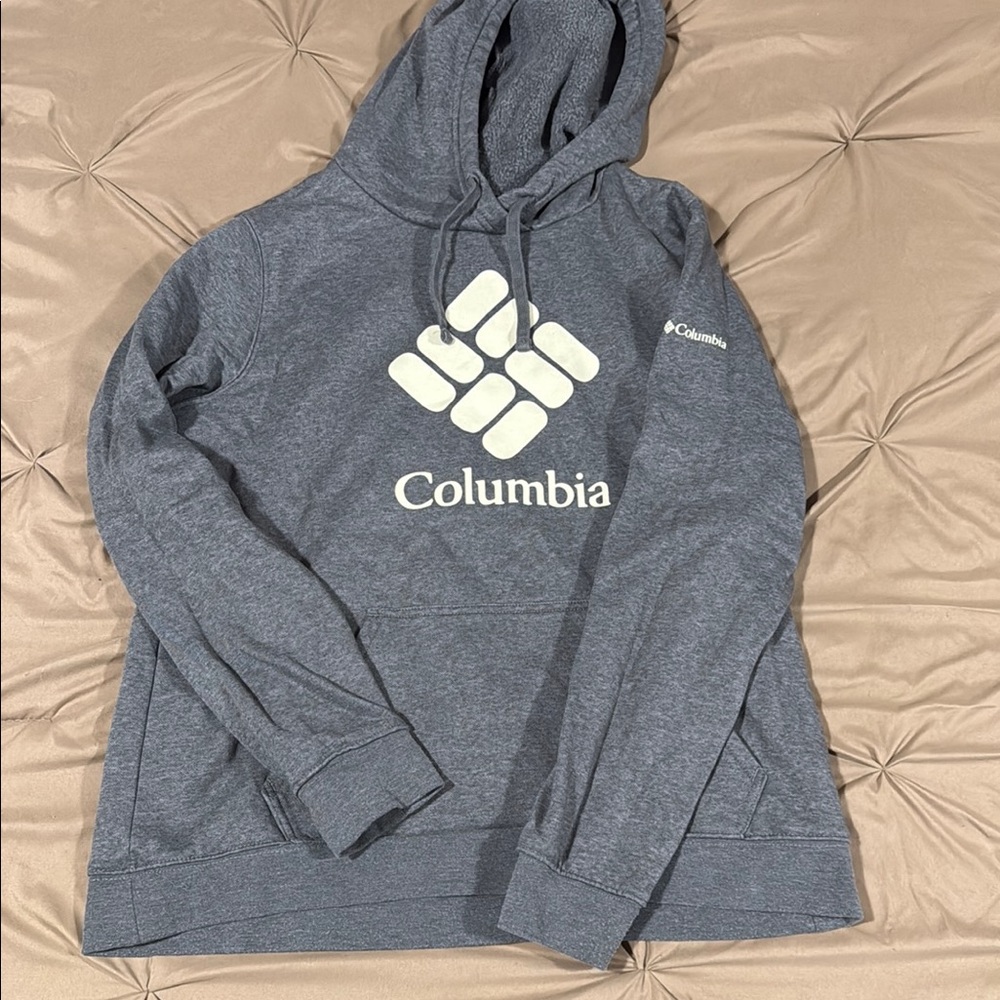 Columbia Gray Sweater with Logo